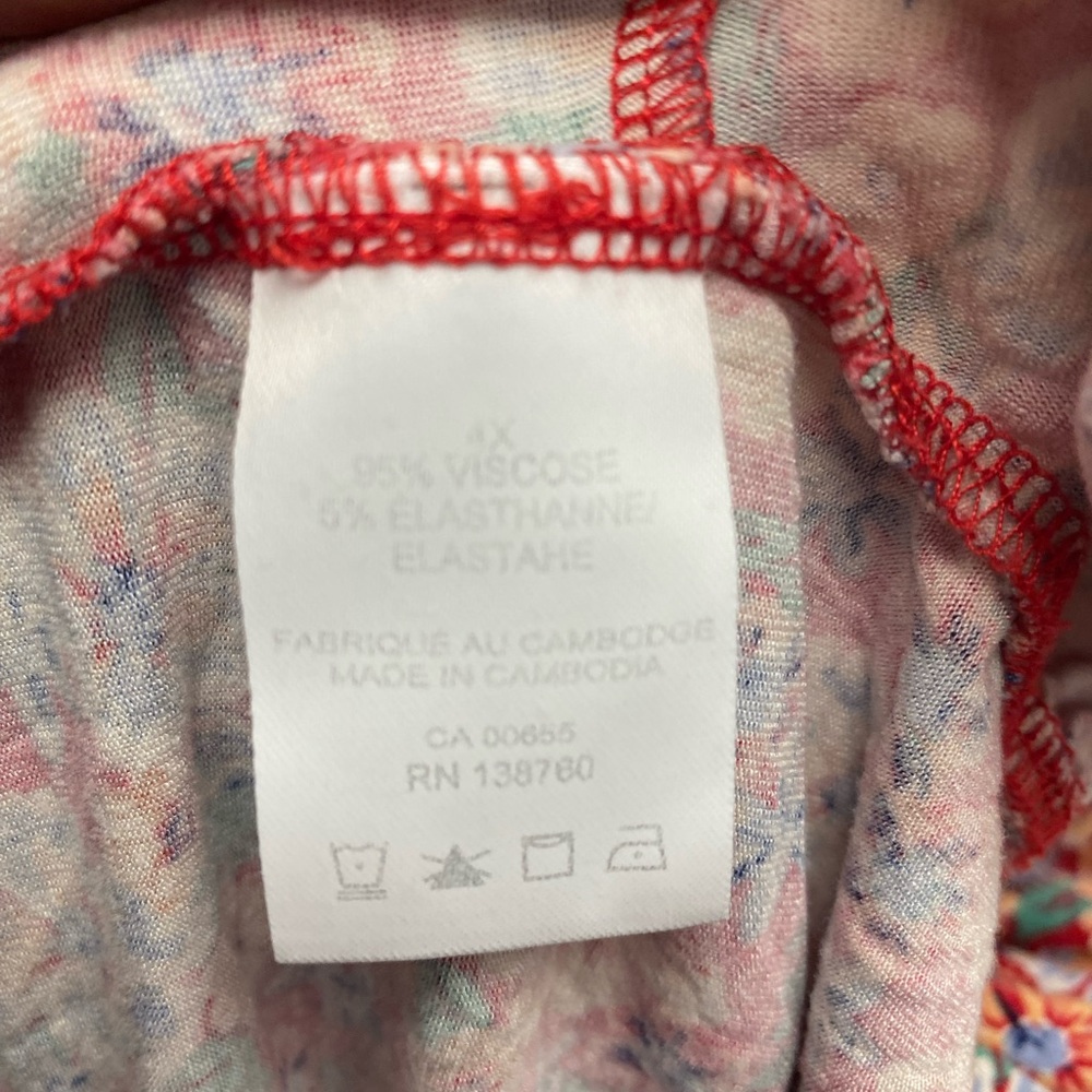 Penningtons In Every Story Red Poppy / Floral Top Size 4x - Picture 4 of 6
